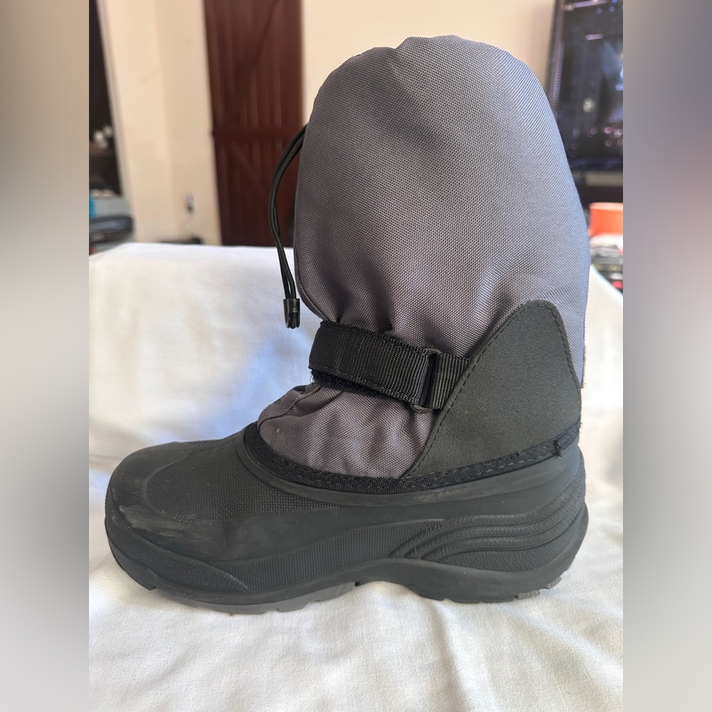 Kamik Waterproof Winter Snow Boots | Kids Size 4 - Picture 3 of 6